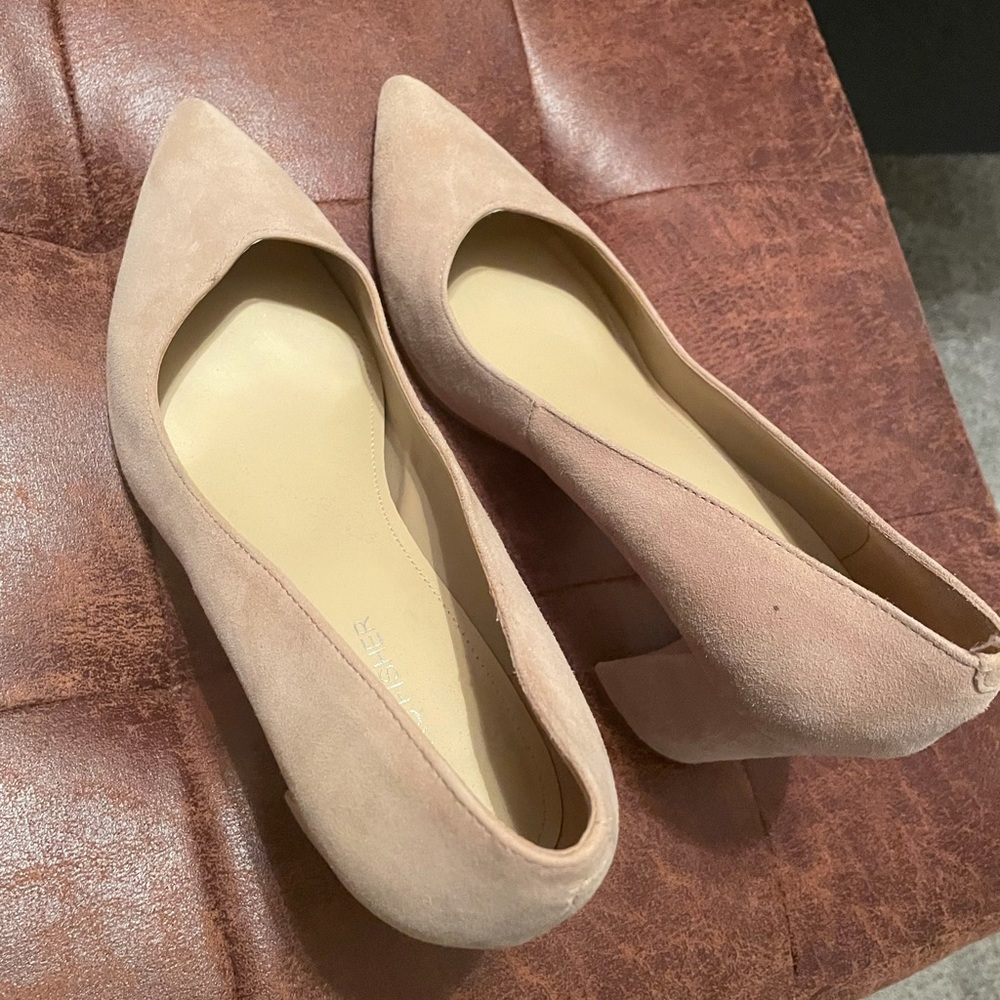 Marc Fisher suede nude heels